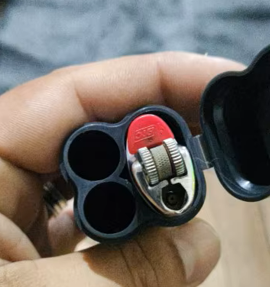 Lighter case with "Extra Storage"